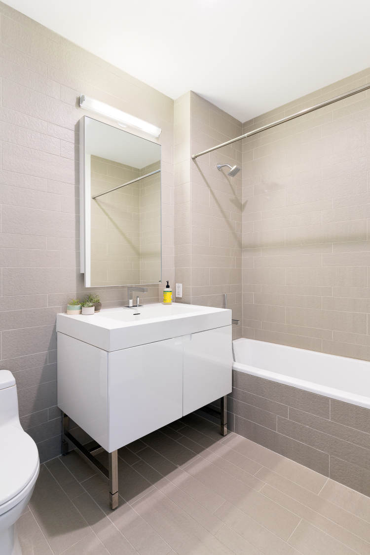 388 Bridge Street, Unit 42H Brooklyn, NY 11201 - Photo 7 of 16