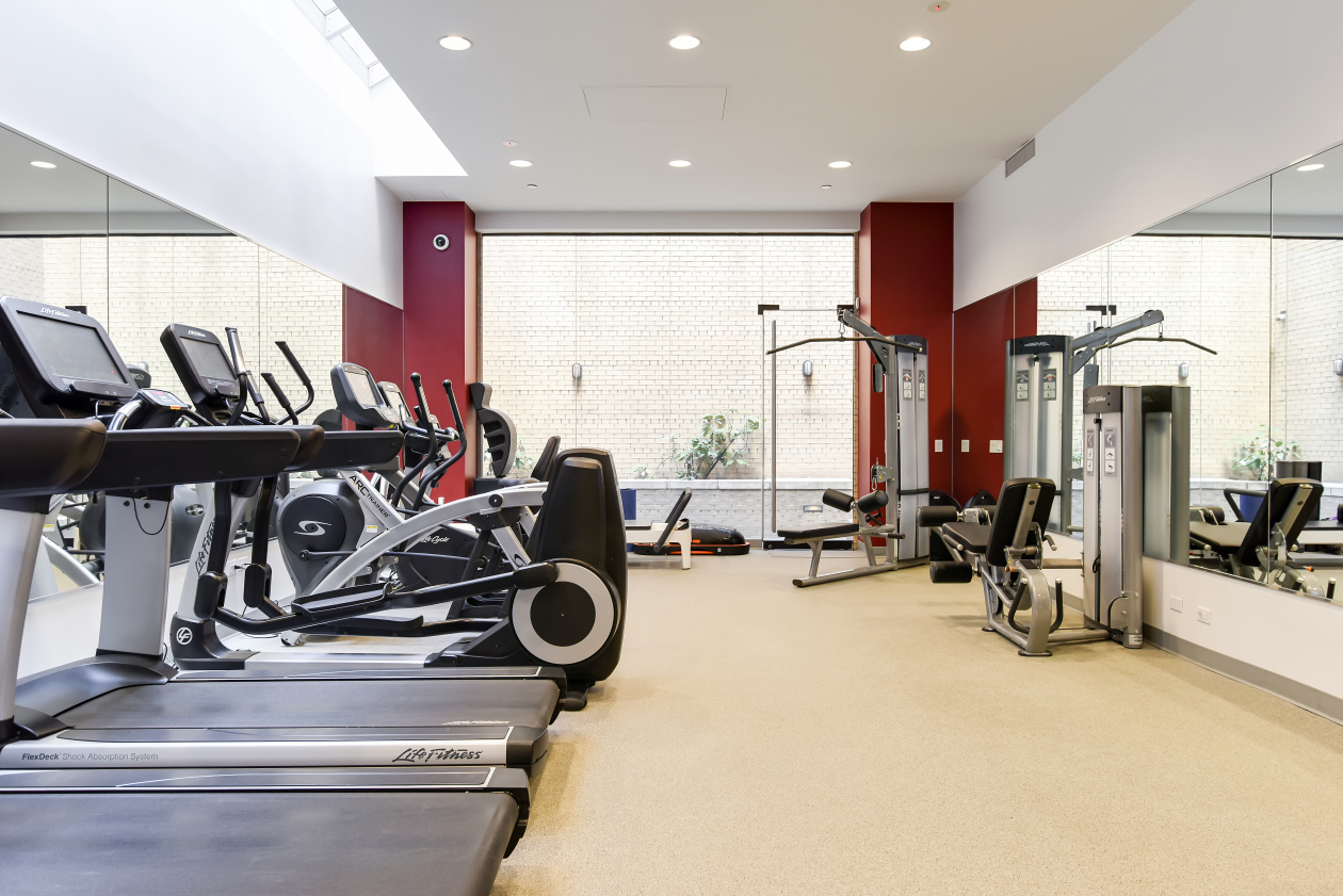 823 Park Ave, Manhattan, NY 10021 - Photo 3 of 4