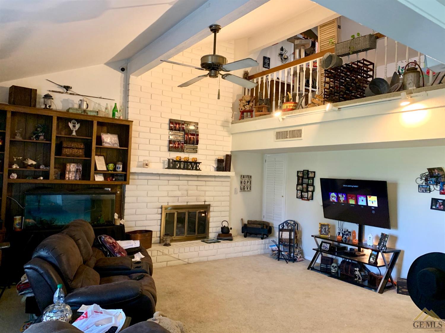 2000 Ashe Road, Unit 1 Bakersfield, CA 93309 - Photo 6 of 11