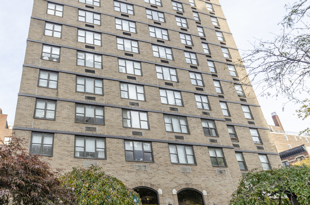 Biltmore Plaza 155 E 29th St, Manhattan, NY 10016 - Photo 2 of 4