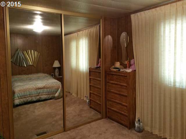 187 North Sentosa Lake Road Tygh Valley, OR 97063 - Photo 7 of 16 Gallery Image 7