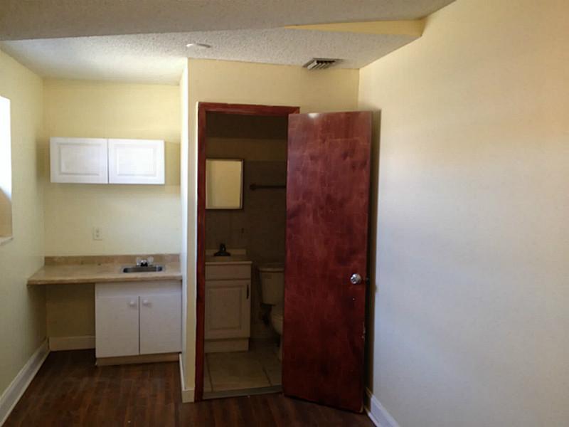 2971 Southwest 16th Terrace, Unit 6 Miami, FL 33145 - Photo 12 of 35