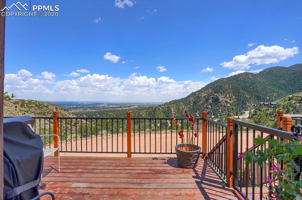 947 Oak Ridge Road Manitou Springs, CO 80829 - Photo 32 of 36 Front patio with stunning views!