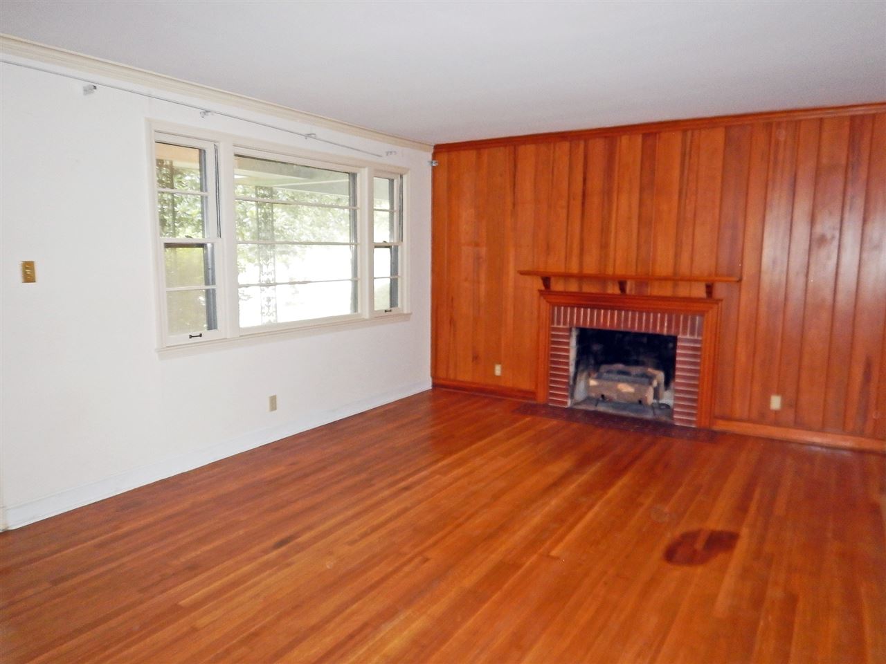 4308 Rhodes Avenue Memphis, TN 38111 - Photo 3 of 18