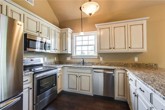 1063 Irish Way Spring Hill, TN 37174 - Photo 20 of 30 Gallery Image 20