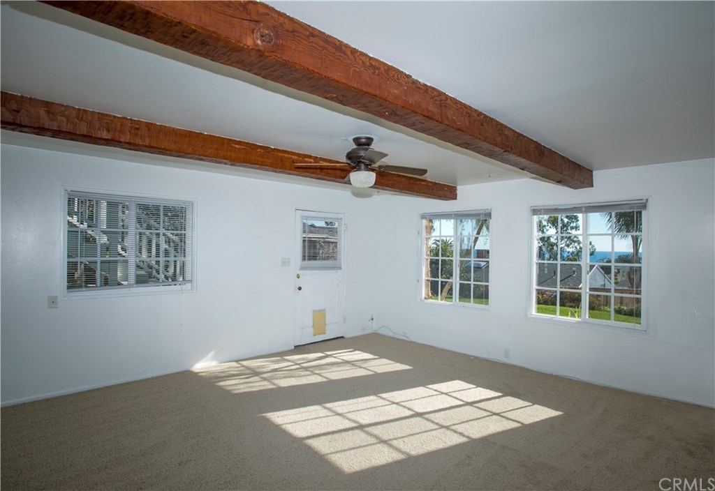 271 High Drive Laguna Beach, CA 92651 - Photo 7 of 12 Downstairs Unit's Large Room