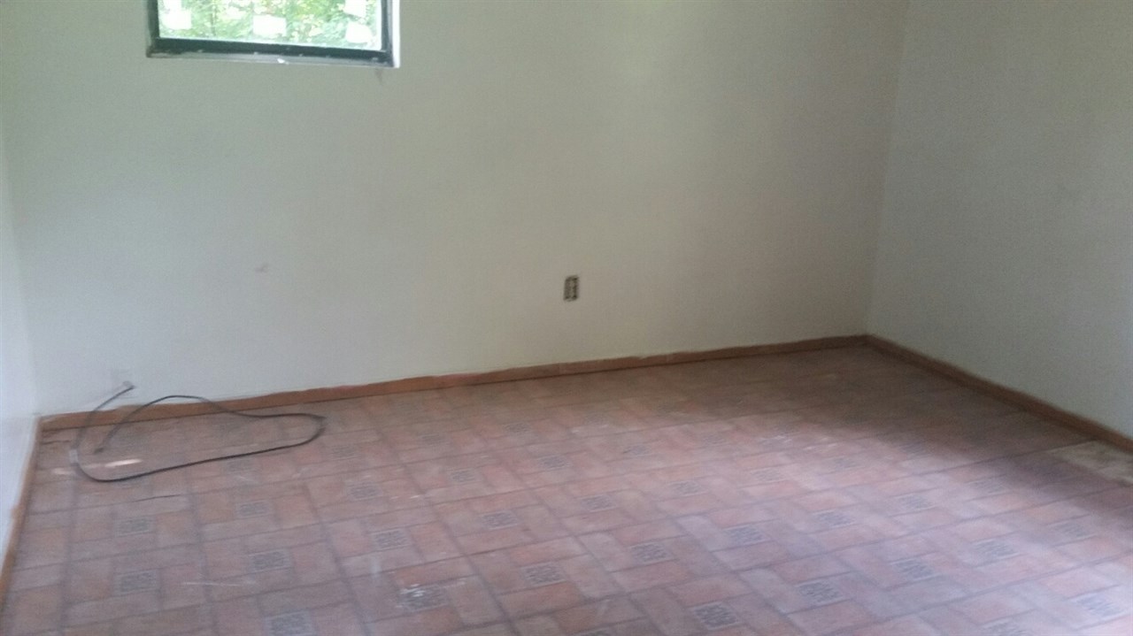 5181 Ford Road Memphis, TN 38109 - Photo 8 of 10