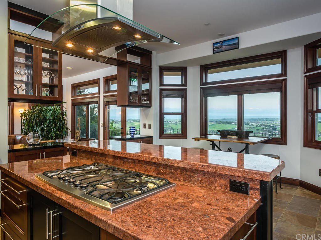 2390 Battering Rock Road Templeton, CA 93465 - Photo 14 of 44