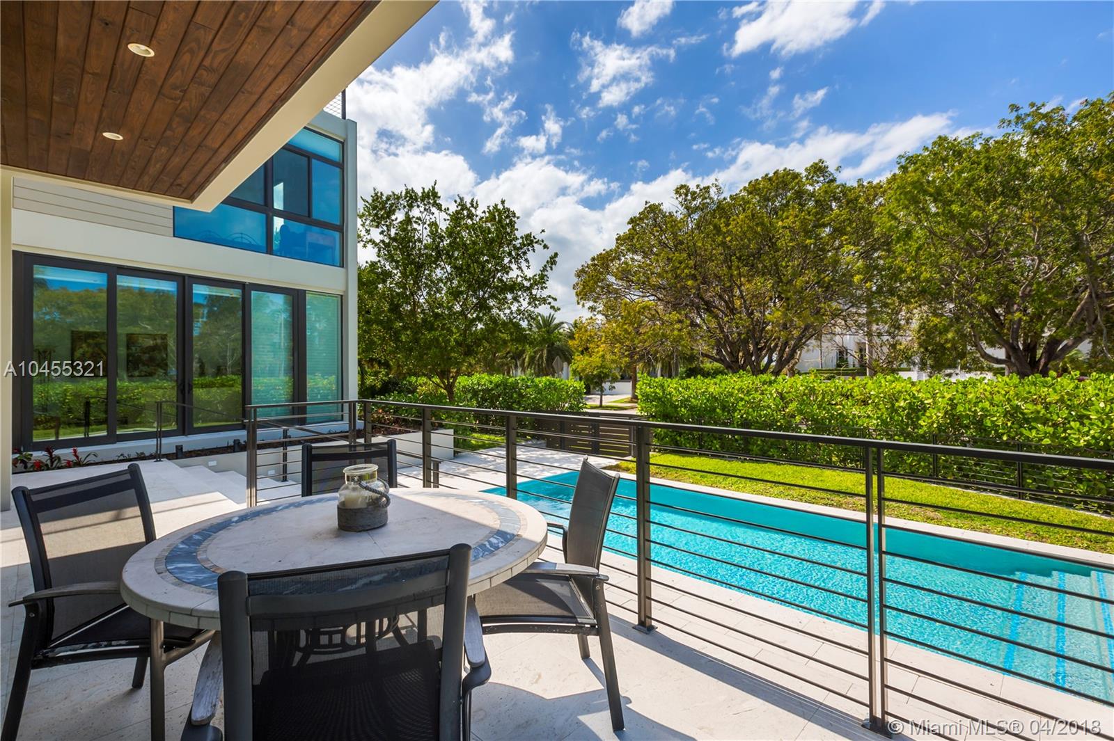 265 Harbor Drive Key Biscayne, FL 33149 - Photo 33 of 36