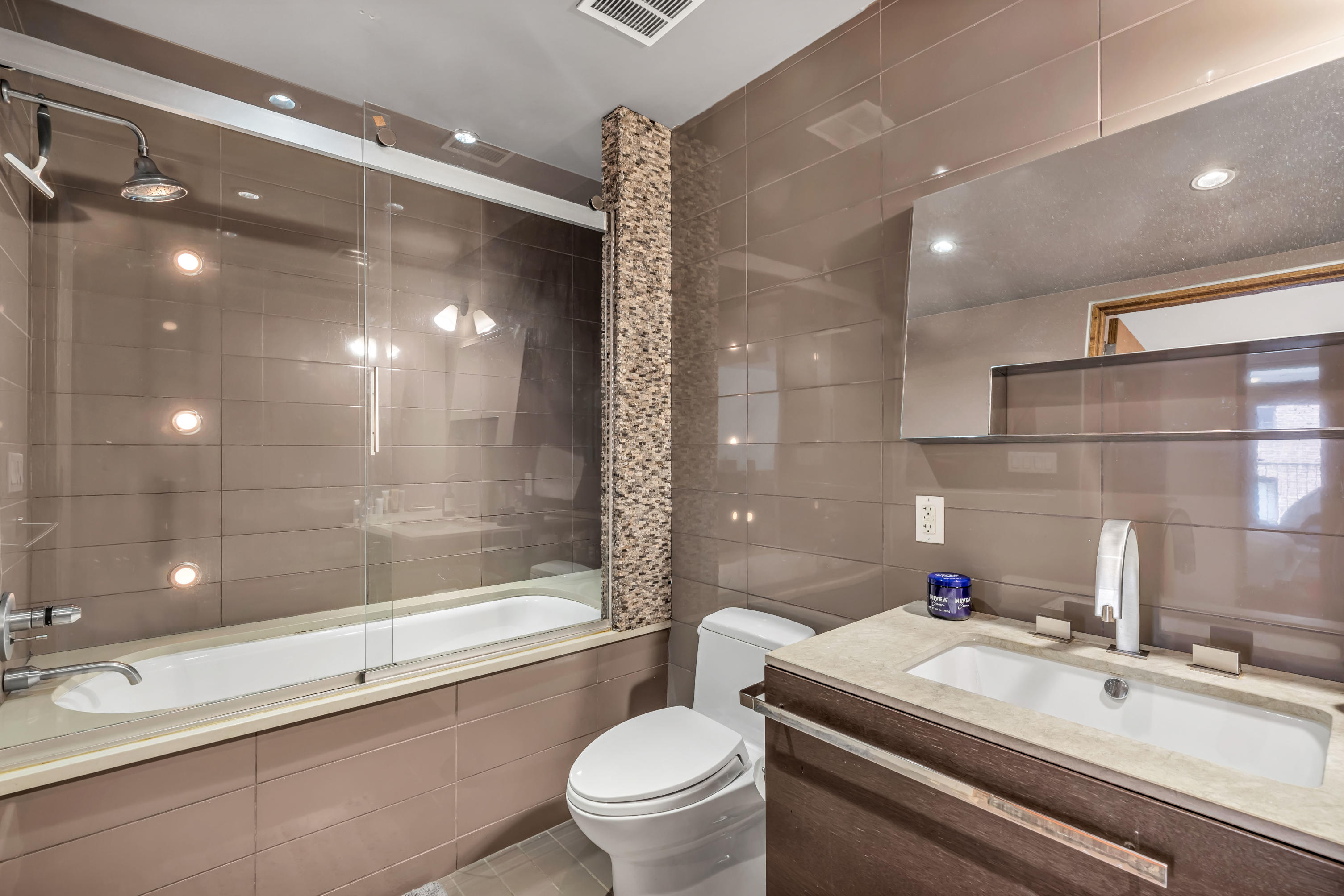 62 East 1st Street, Unit 3N Manhattan, NY 10003 - Photo 3 of 7