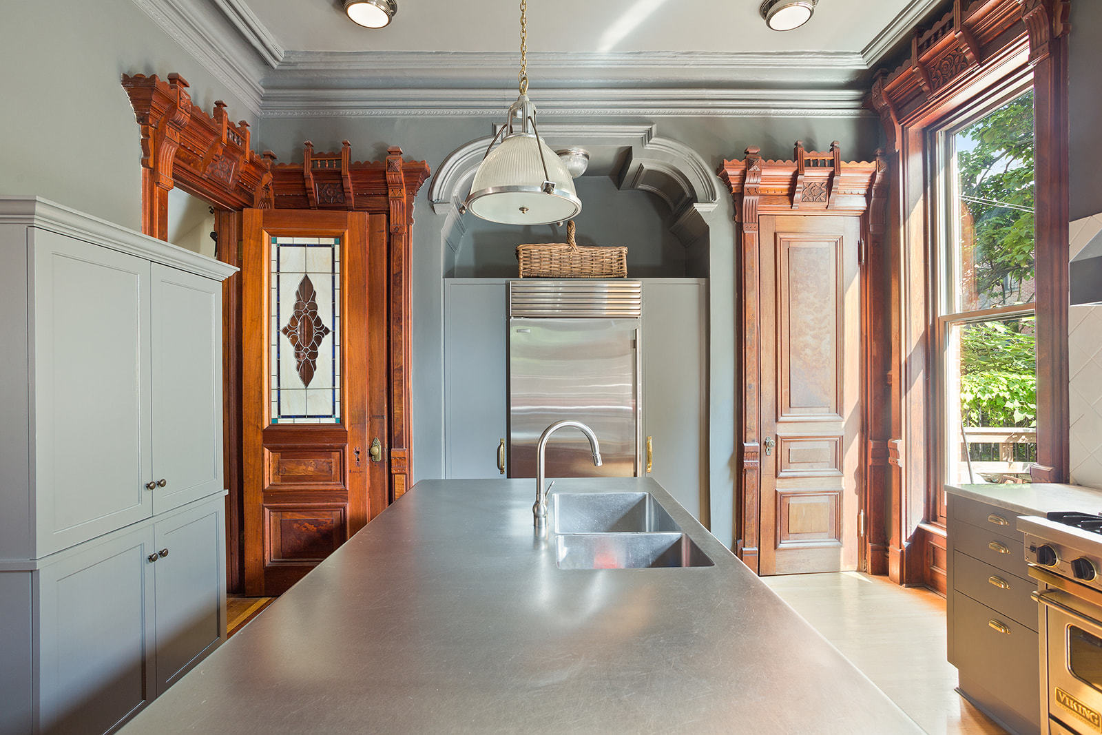 188 Lincoln Place Brooklyn, NY 11217 - Photo 3 of 16