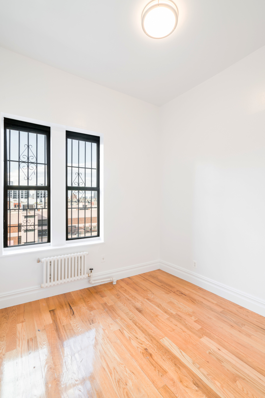 122 Norfolk Street, Unit 26 Manhattan, NY 10002 - Photo 2 of 7