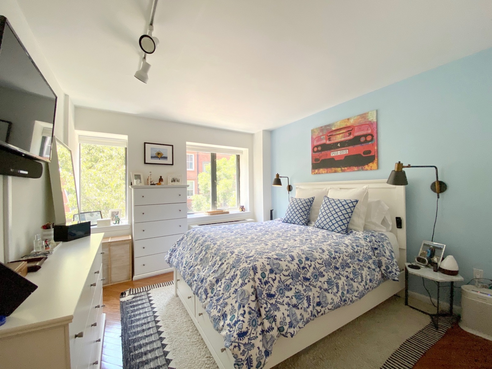 401 West 22nd Street, Unit 2C Manhattan, NY 10011 - Photo 2 of 5