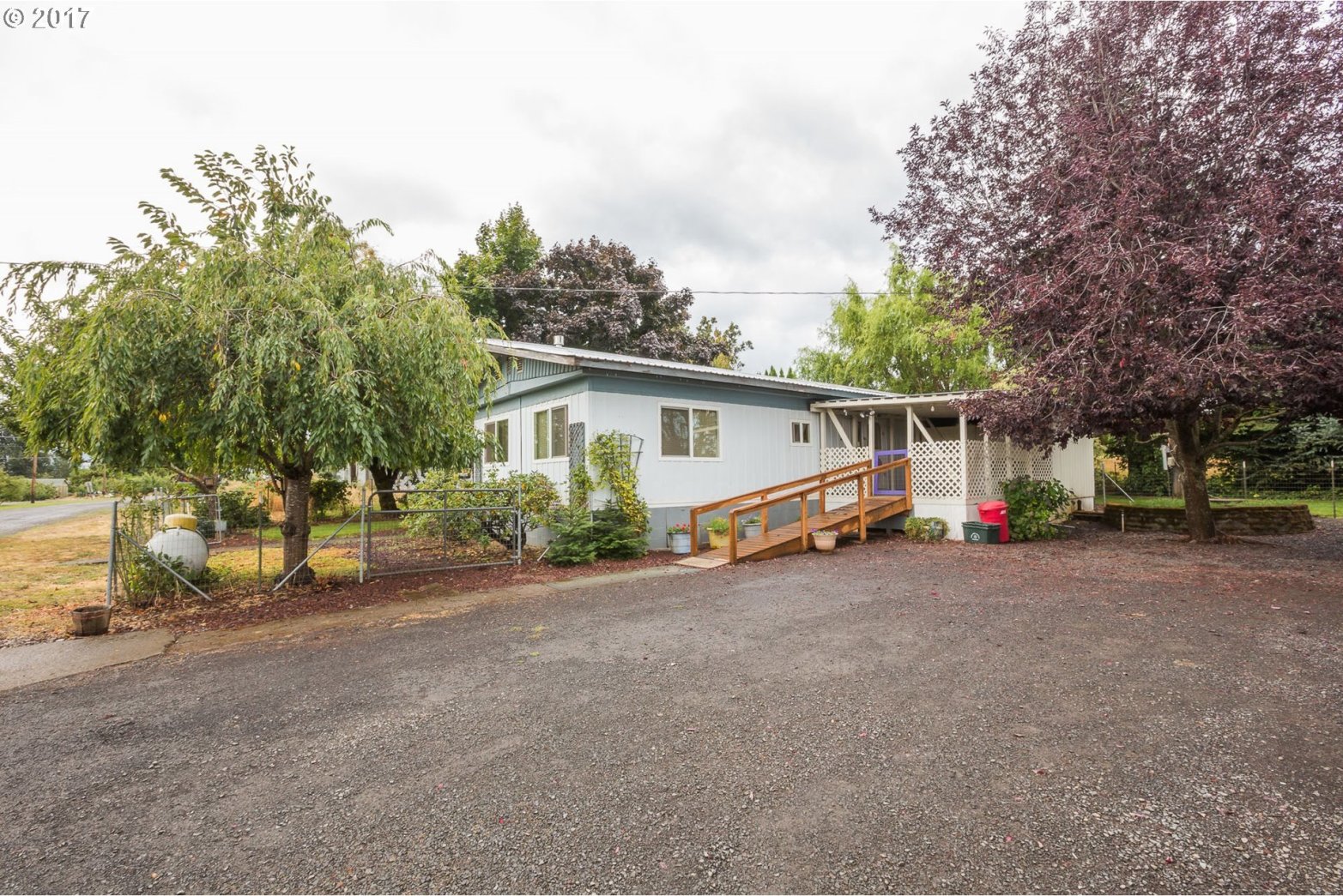 1940 Carter Road Hood River, OR 97031 - Photo 19 of 30