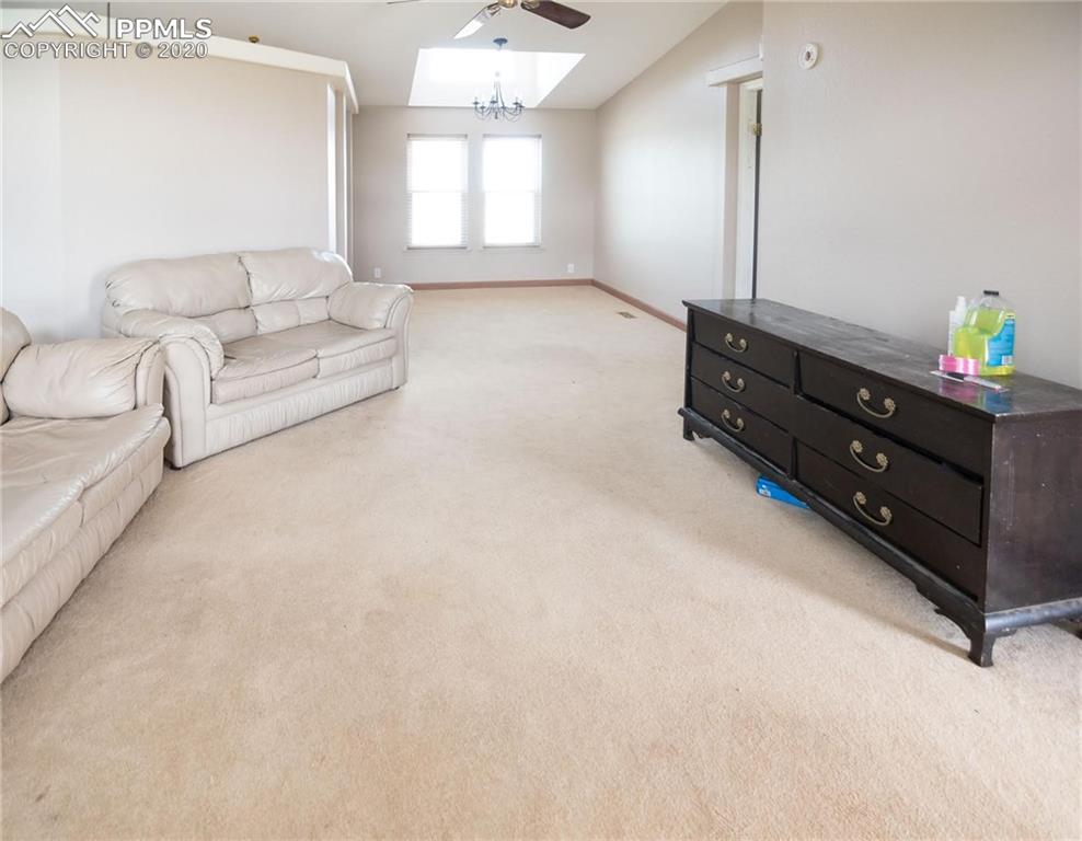 2084 Barrett Road Colorado Springs, CO 80926 - Photo 6 of 20