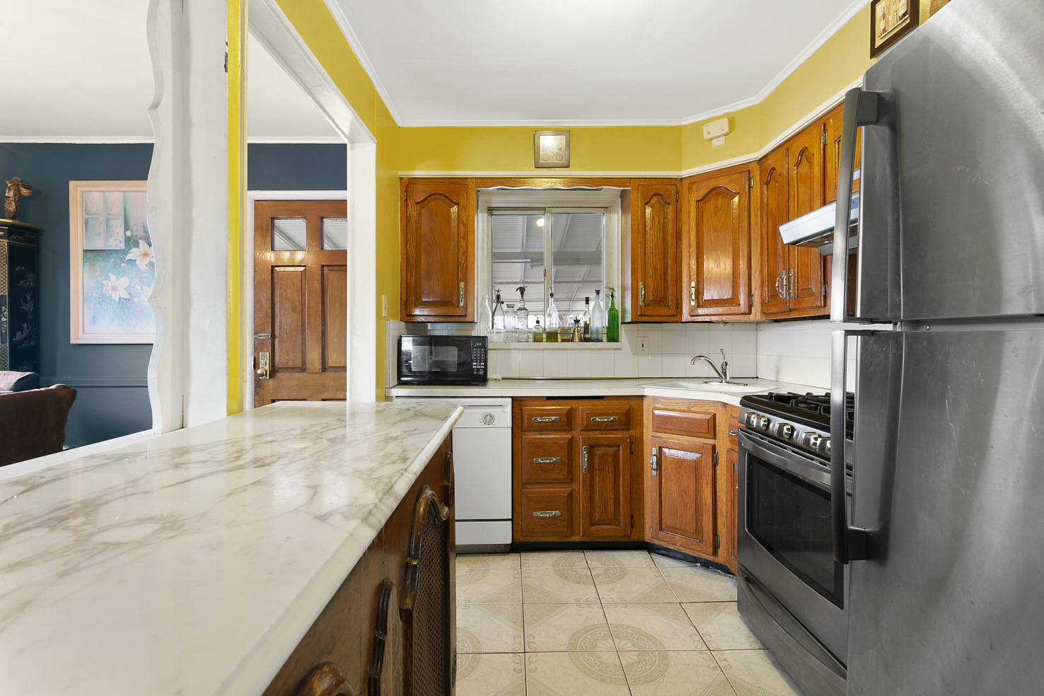 63-25 137th Street Queens, NY 11367 - Photo 5 of 9