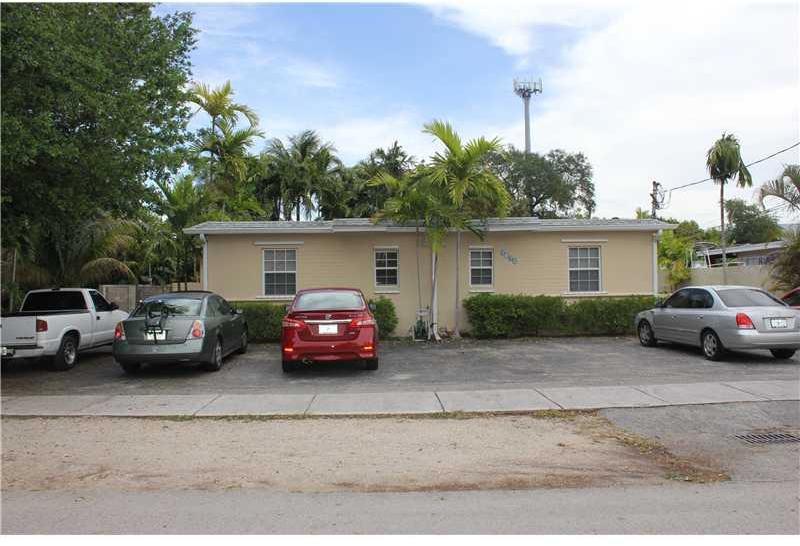 7075 Southwest 14th Street Miami, FL 33144 - Photo 2 of 16