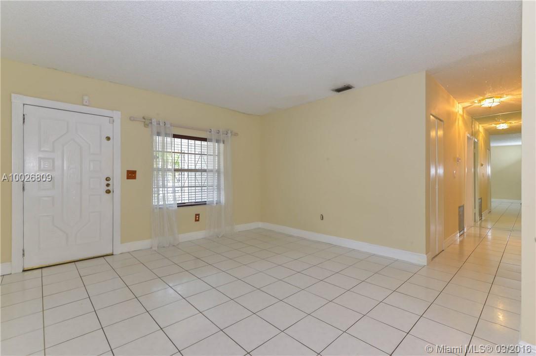 430 Flagami Boulevard Miami, FL 33144 - Photo 10 of 13