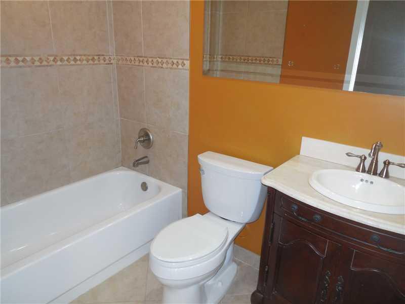 9505 West McNab Road, Unit 102 Tamarac, FL 33321 - Photo 16 of 25 Gallery Image 16