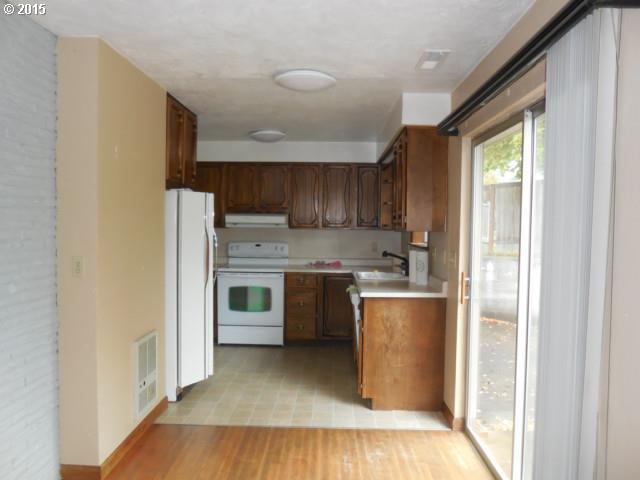 600 Bates Road Kelso, WA 98626 - Photo 3 of 16 Gallery Image 3