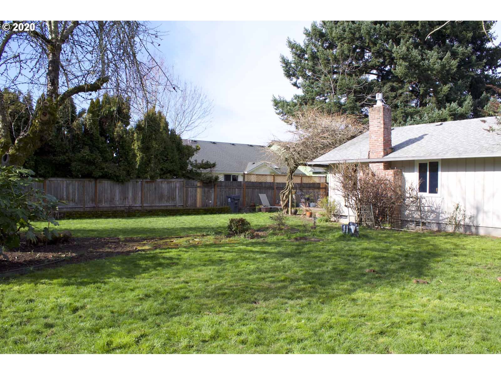 3904 River Road Eugene, OR 97404 - Photo 5 of 27 Gallery Image 5