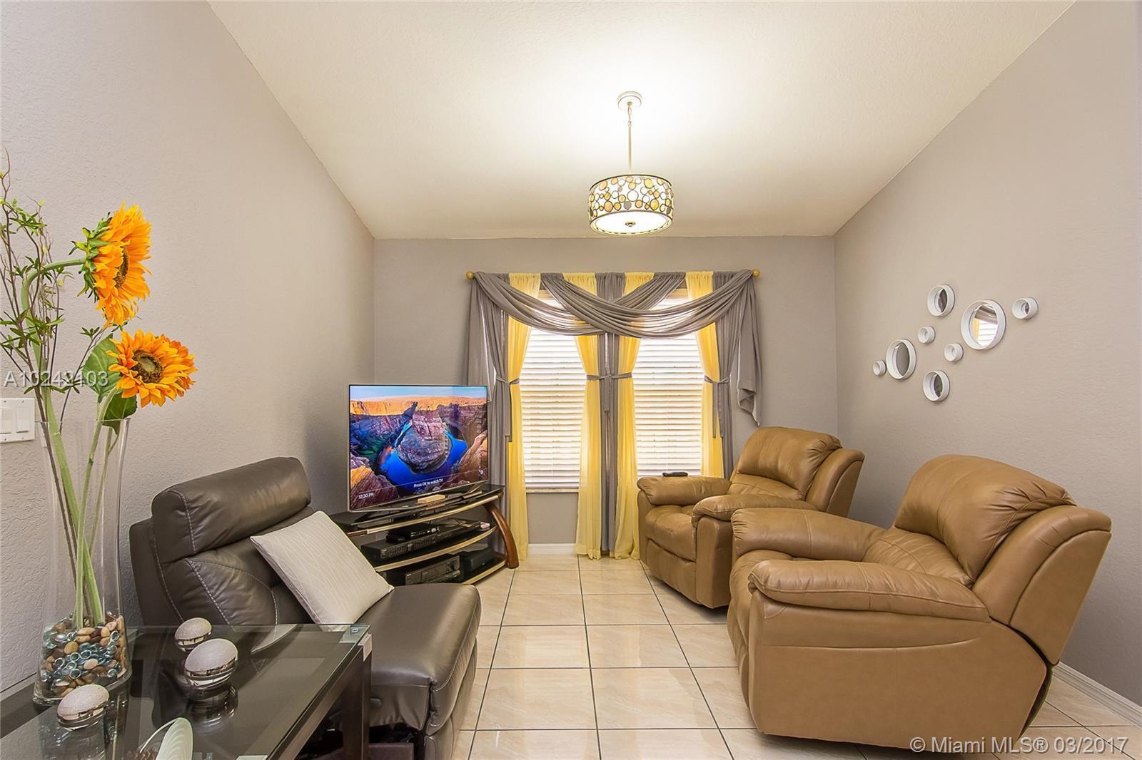 1940 Southeast 14th Court Homestead, FL 33035 - Photo 13 of 30