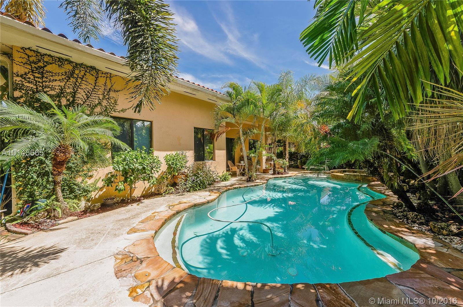 7564 Southwest 190th Street Cutler Bay, FL 33157 - Photo 2 of 30