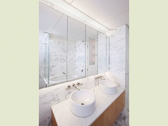 18 West 48th Street, Unit 23A Manhattan, NY 10036 - Photo 2 of 4