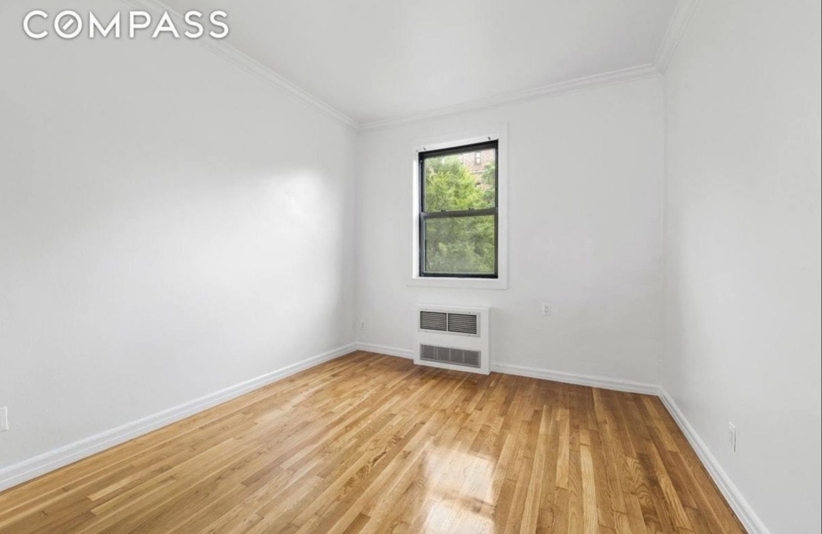 447 Hudson Street, Unit 2F Manhattan, NY 10014 - Photo 3 of 7