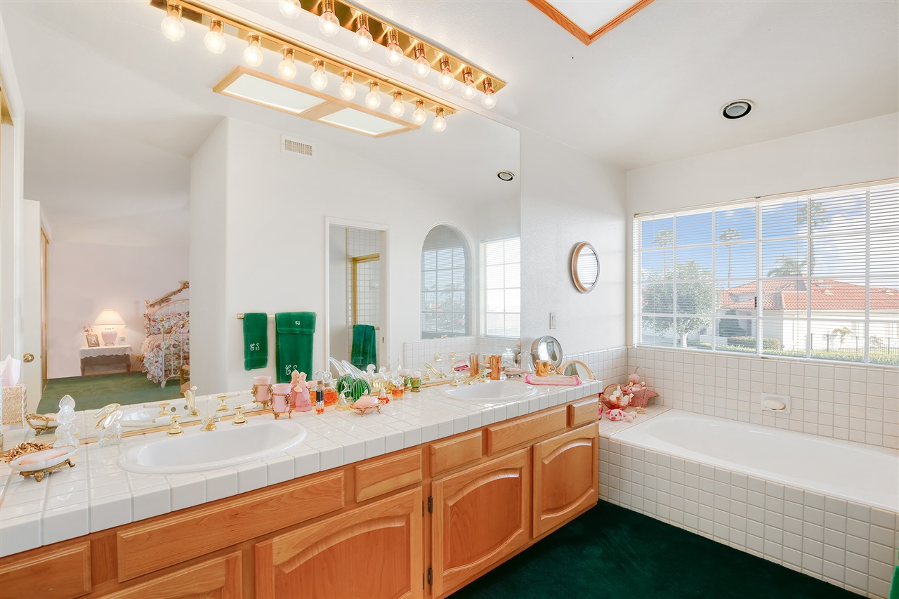 4626 Pannonia Road Carlsbad, CA 92008 - Photo 15 of 25