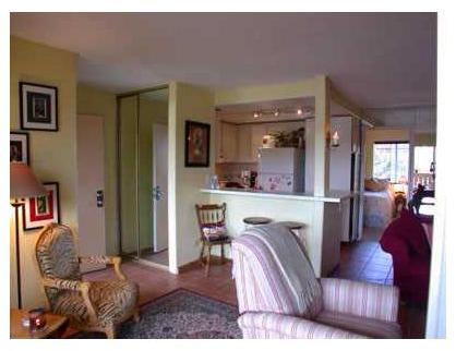 159 West Glaucus Street, Unit D Encinitas, CA 92024 - Photo 3 of 11