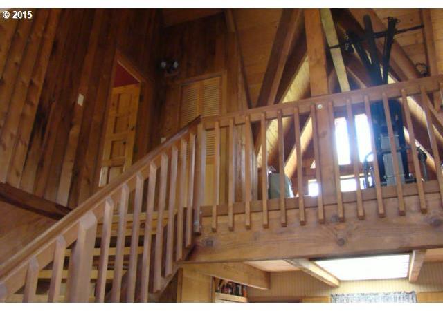 105 North Lakeview Road Tygh Valley, OR 97063 - Photo 14 of 16 Gallery Image 14