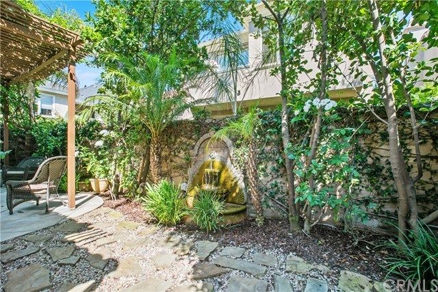 $1,050,000 | 2458 Monaco Terrace, Costa Mesa, CA 92627