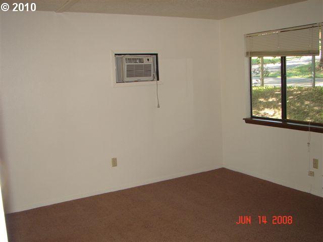 326 Northwest 14th Street, Unit 2 Pendleton, OR 97801 - Photo 14 of 16 Gallery Image 14