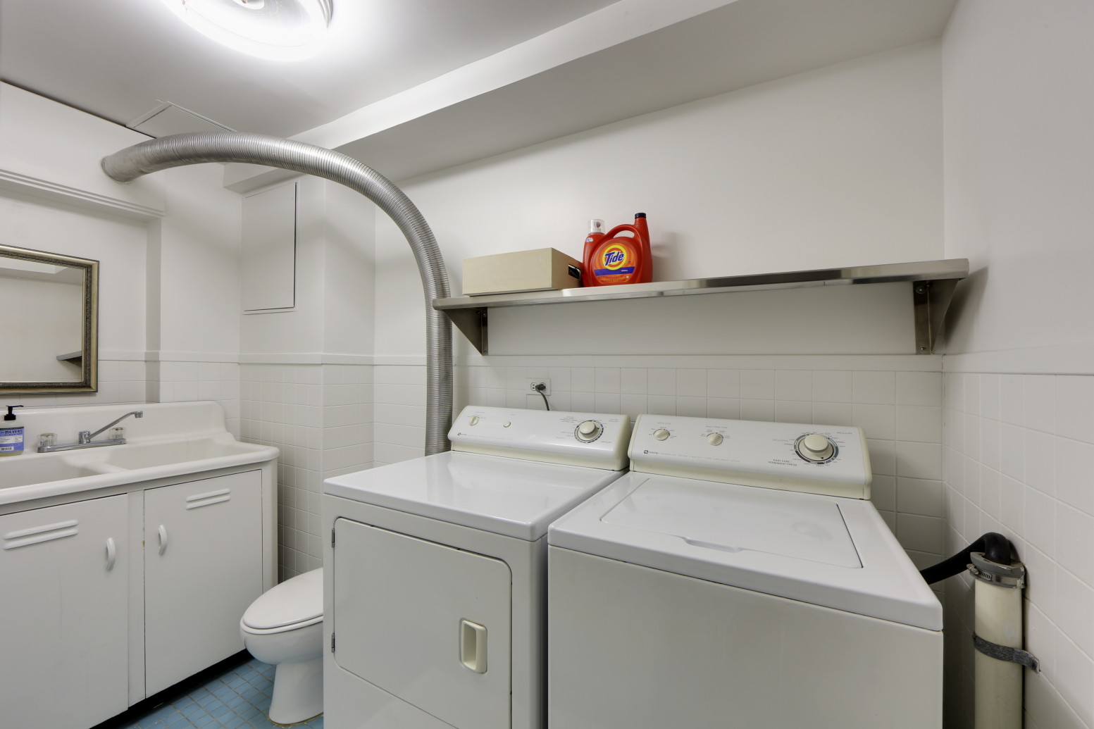 277 Berry Street Brooklyn, NY 11249 - Photo 17 of 19