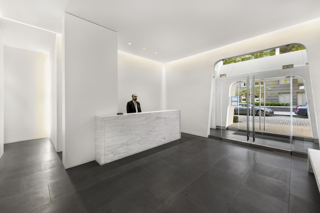 166 Perry St, Manhattan, NY 10014 - Photo 4 of 7