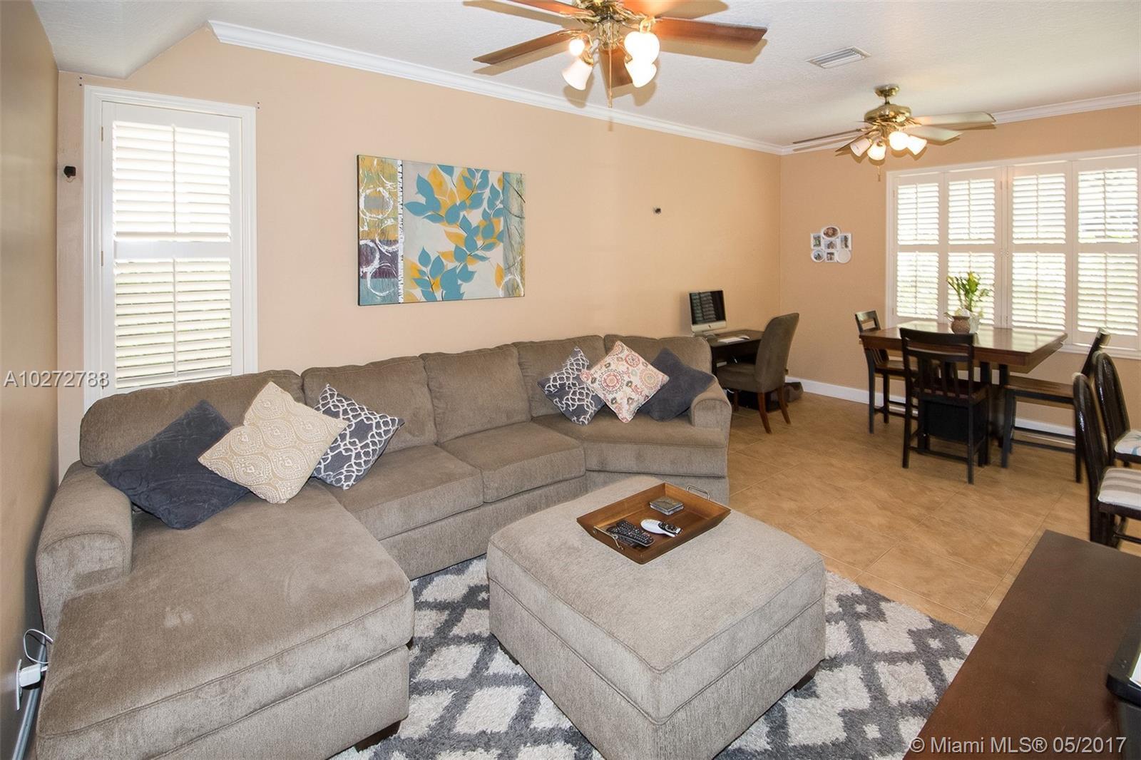 837 Falling Water Road Weston, FL 33326 - Photo 7 of 27
