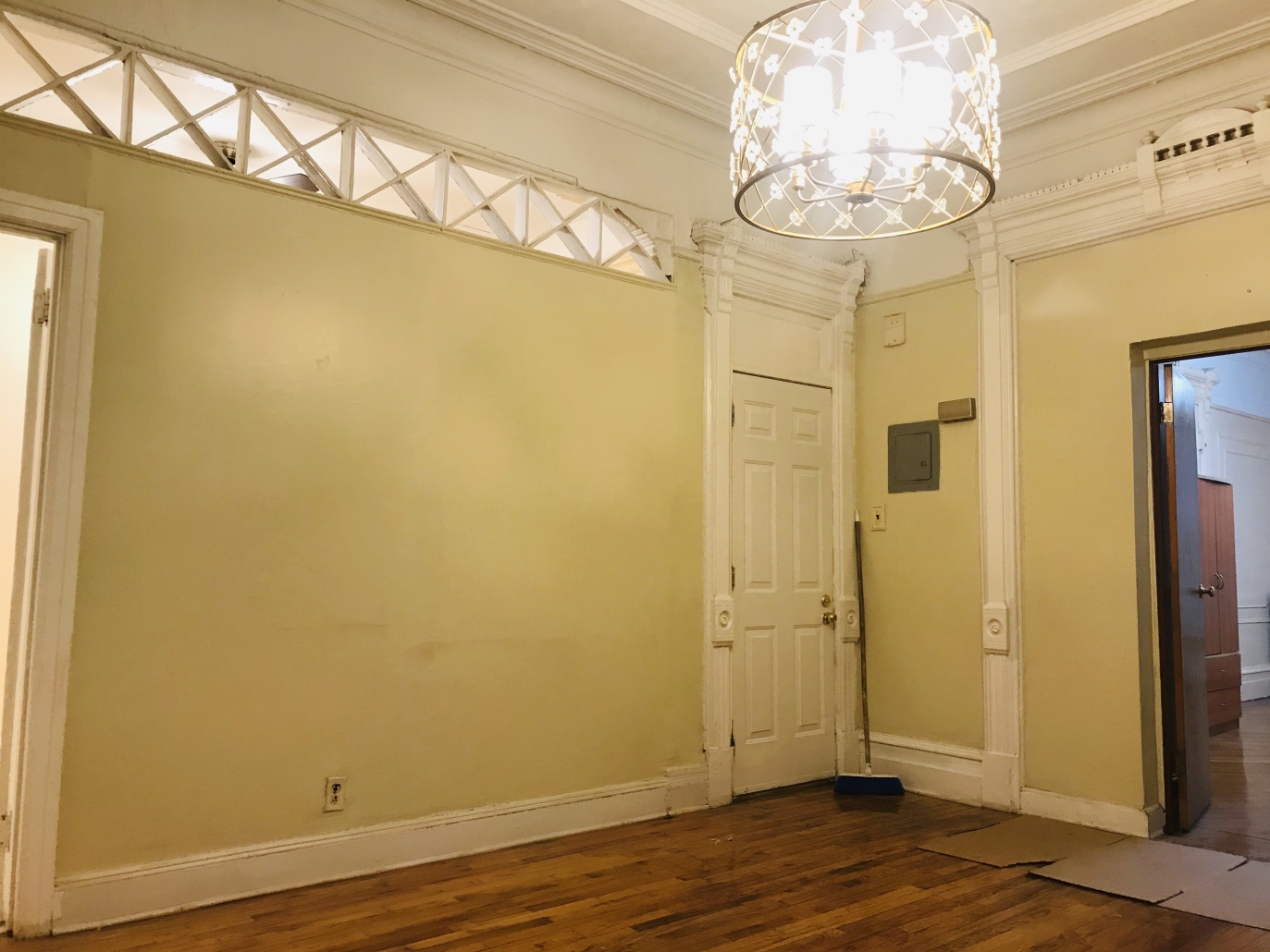 402 Jefferson Avenue, Unit Undisclosed Brooklyn, NY 11221 - Photo 3 of 7