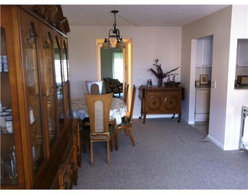440 Mansfield K, Unit 4400 Boca Raton, FL 33434 - Photo 3 of 9 Gallery Image 3