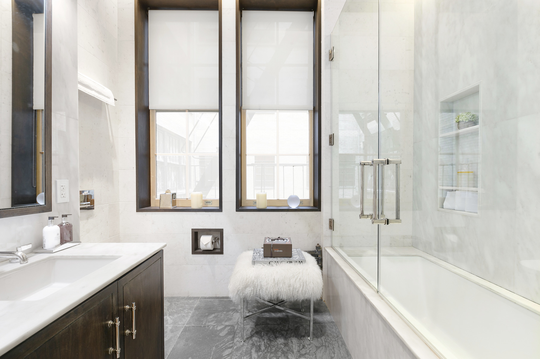 45 East 66th Street, Unit 5W Manhattan, NY 10065 - Photo 11 of 15