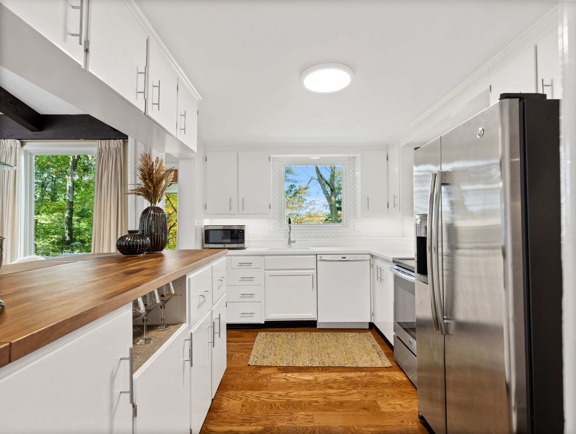 67 Lakeshore Road Natick, MA 01760 - Photo 13 of 39