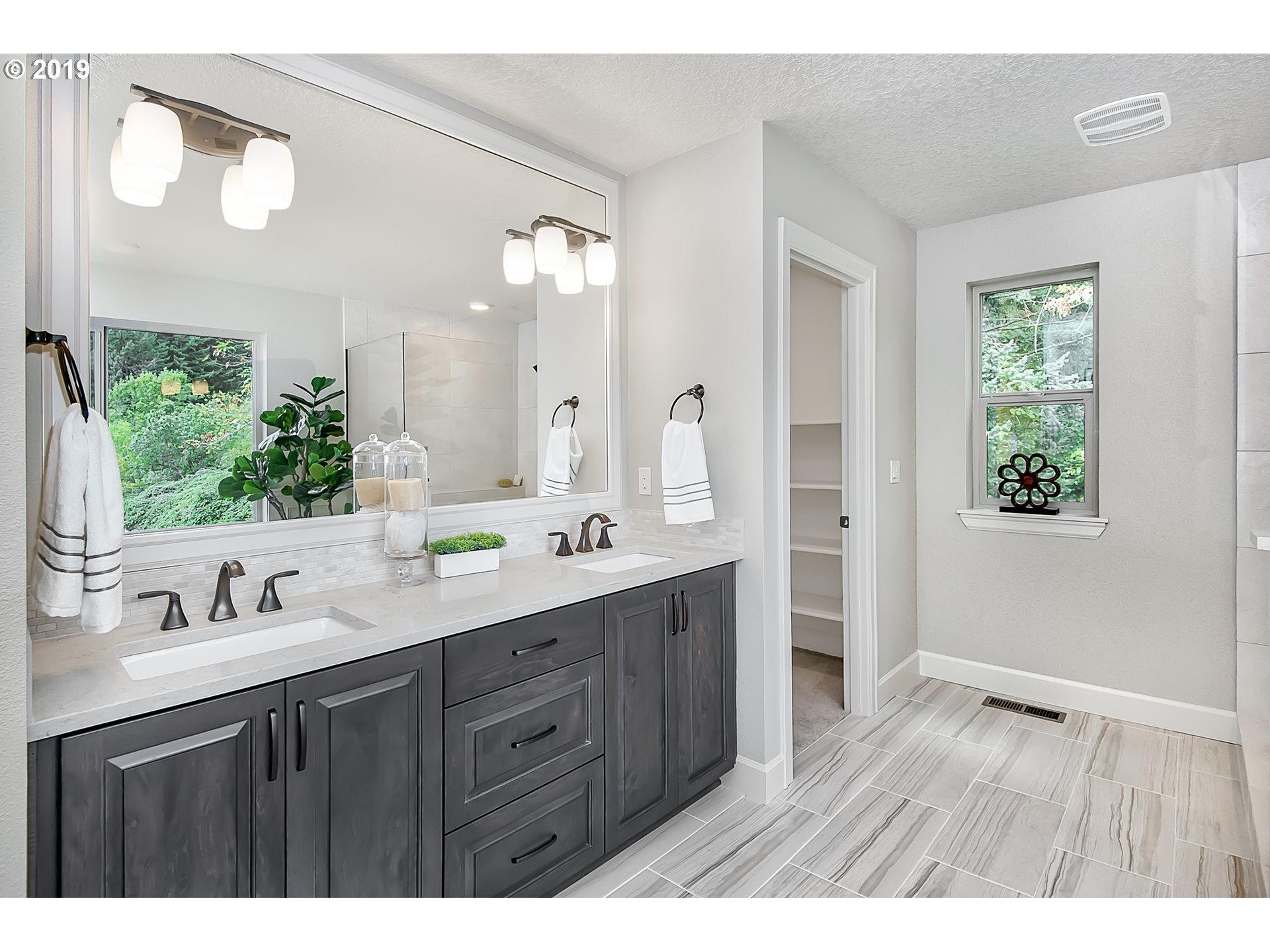 12090 Southwest 173rd Terrace Beaverton, OR 97007 - Photo 27 of 32