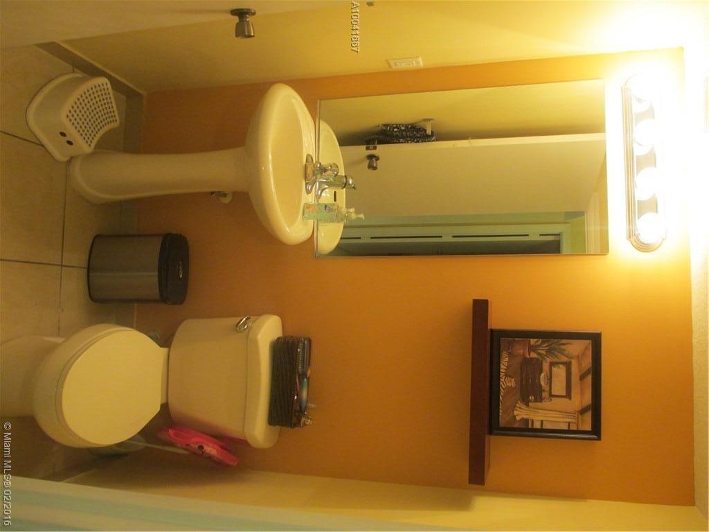 2159 Siena Terrace, Unit 401 Hollywood, FL 33021 - Photo 11 of 35