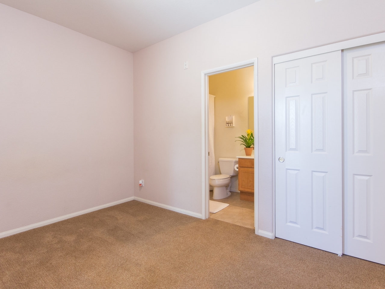 2228 Huntington Point Road, Unit 48 Chula Vista, CA 91914 - Photo 14 of 25