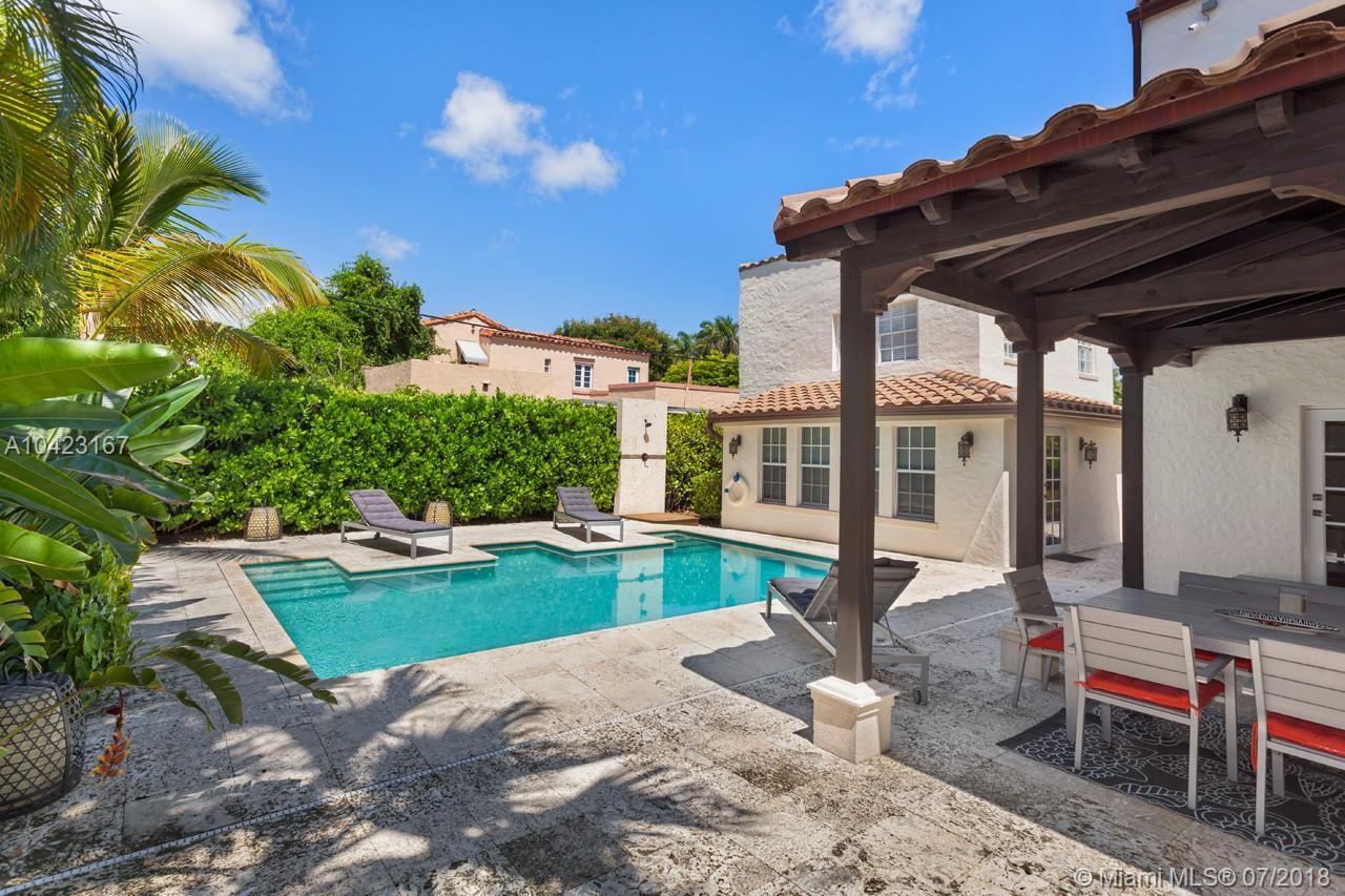 2914 Alton Road Miami Beach, FL 33140 - Photo 4 of 8