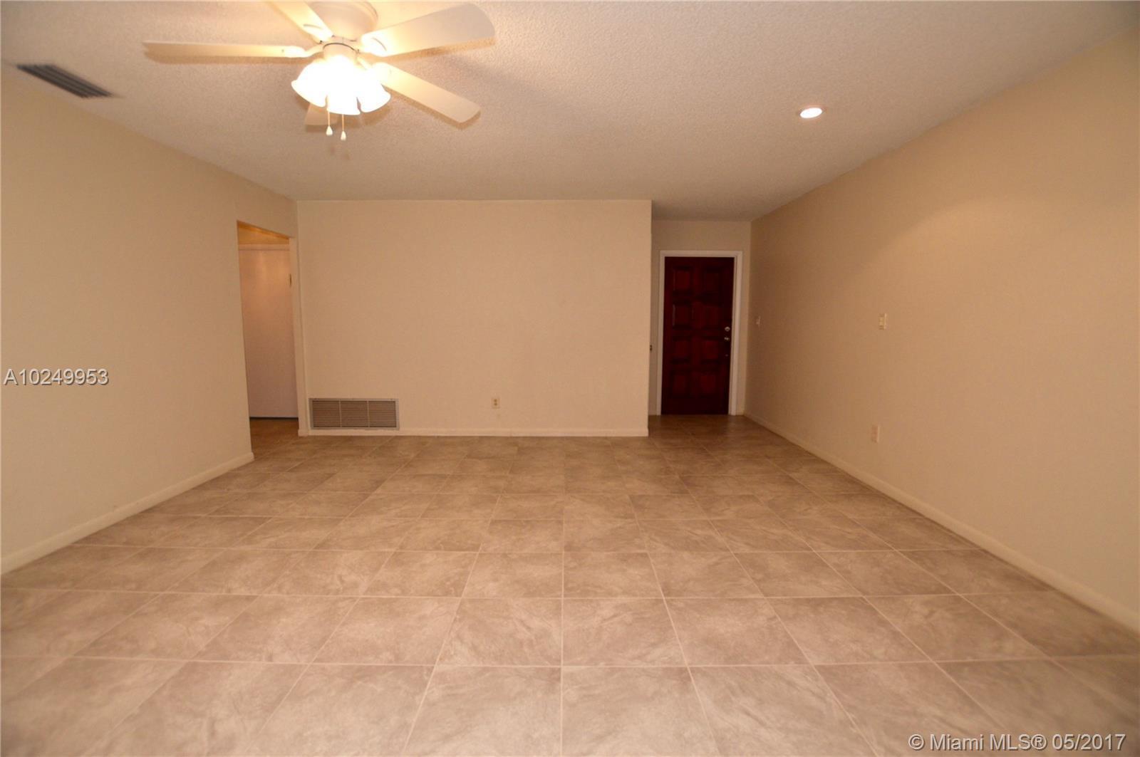 6912 Holly Road, Unit 6912 Miami Lakes, FL 33014 - Photo 17 of 20 Gallery Image 17