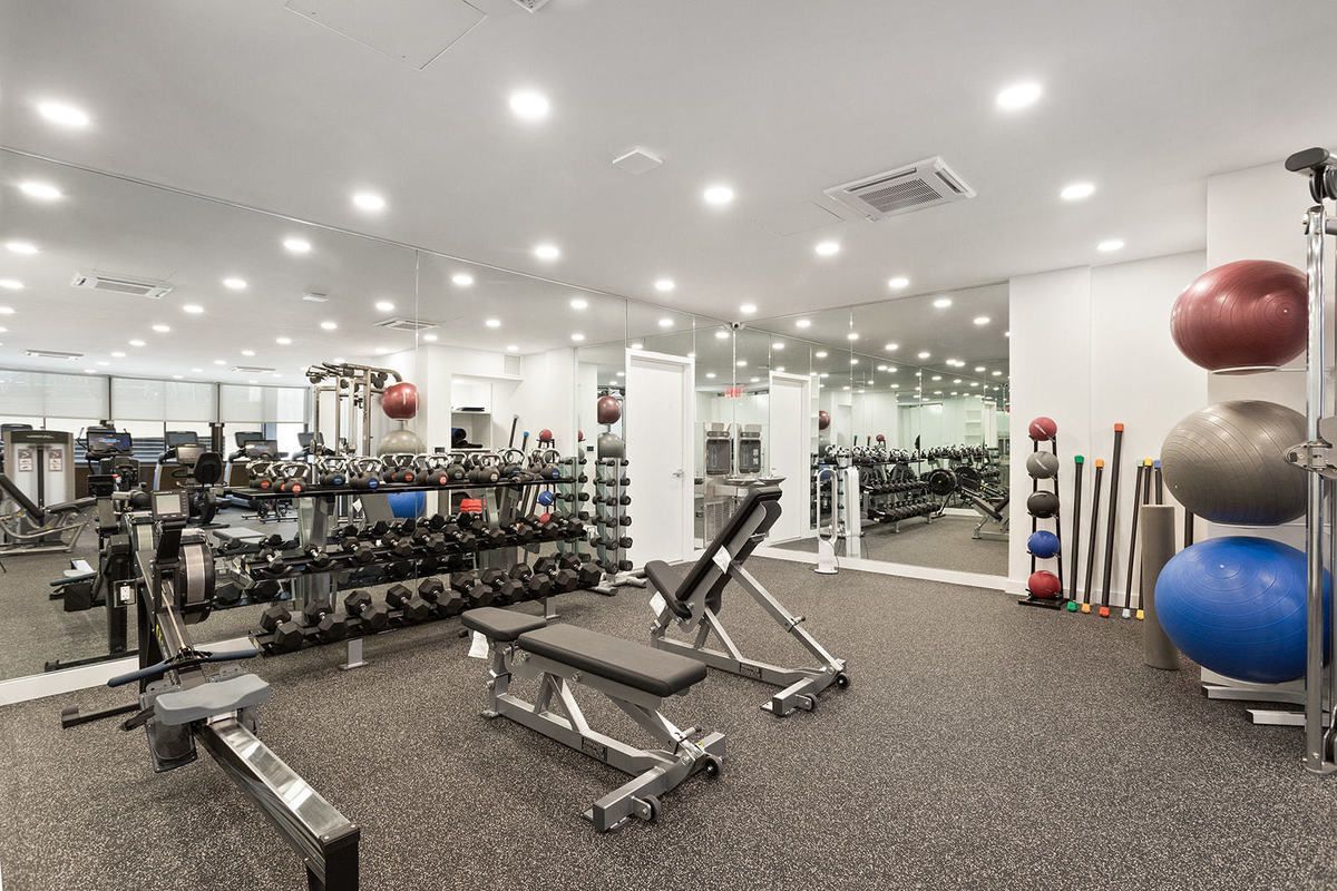 900 Park Avenue, Unit 25CD Manhattan, NY 10075 - Photo 33 of 45