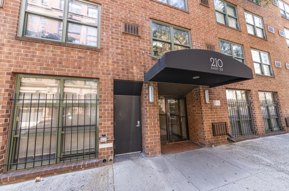210 E 22nd St, Manhattan, NY 10010 - Photo 4 of 4