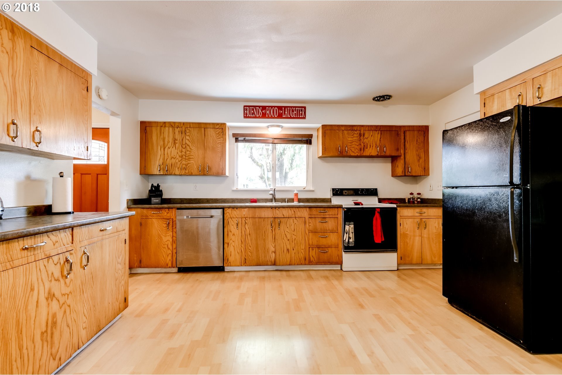 289 Rustic Place Eugene, OR 97401 - Photo 12 of 30 Gallery Image 12
