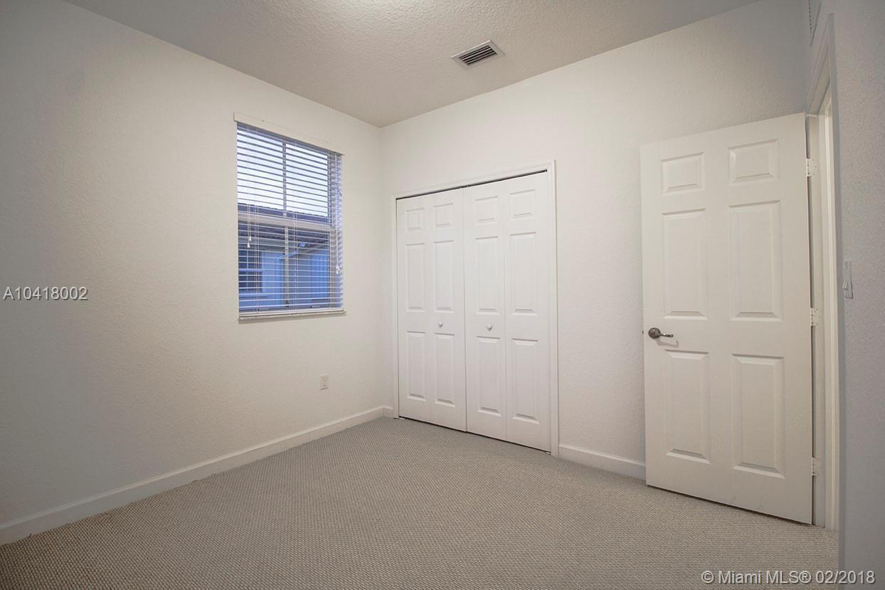 8635 Northwest 112th Path Doral, FL 33178 - Photo 26 of 29